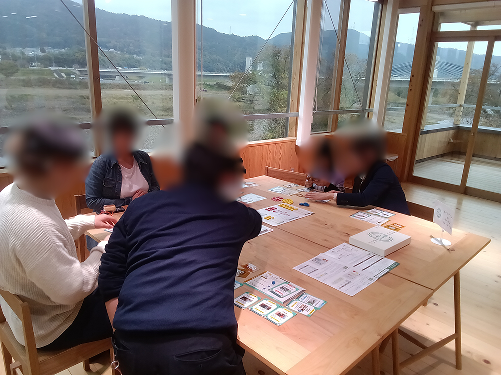 チームで議論中