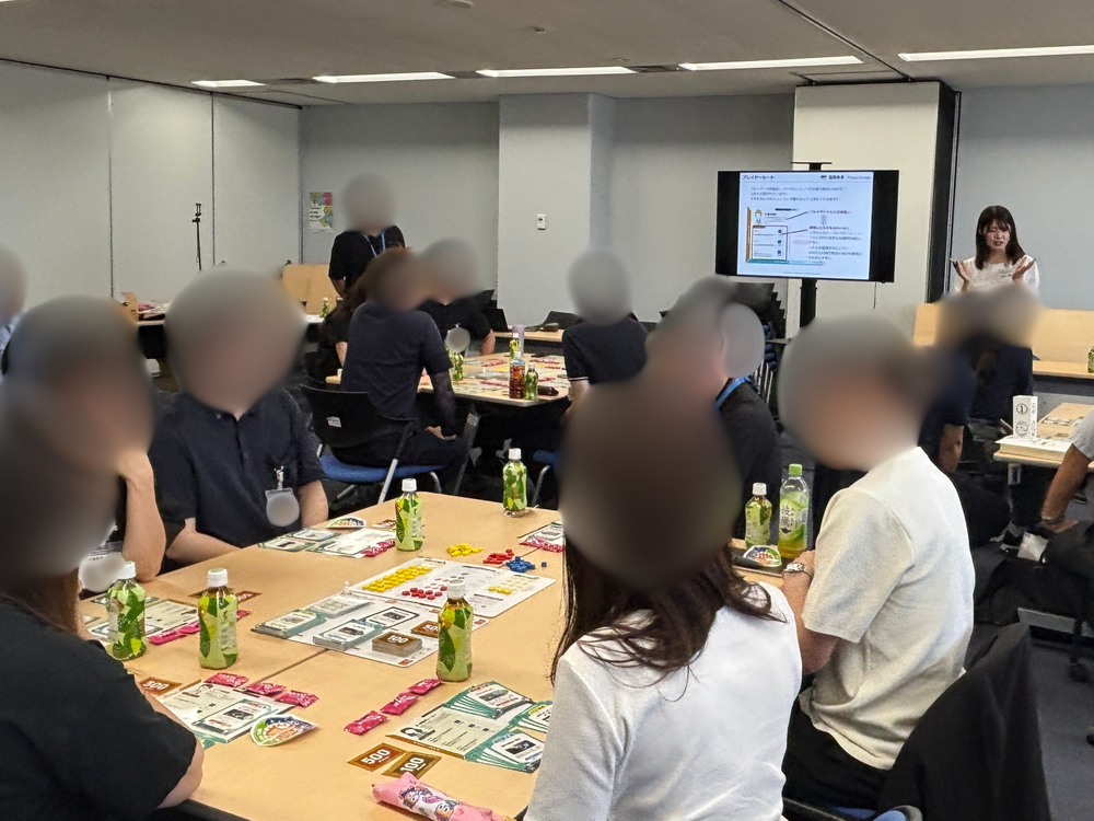 発表を聞く参加者の様子