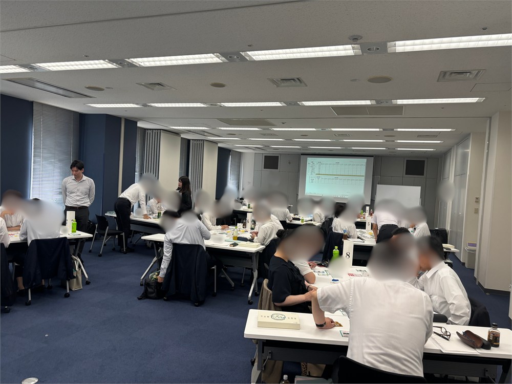チームで議論中