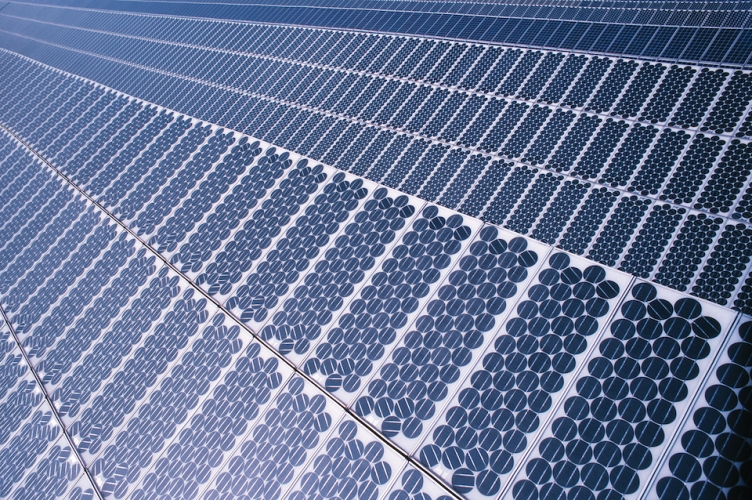 節電や災害時の安心で注目の蓄電池、購入しやすい価格になったのがポイント